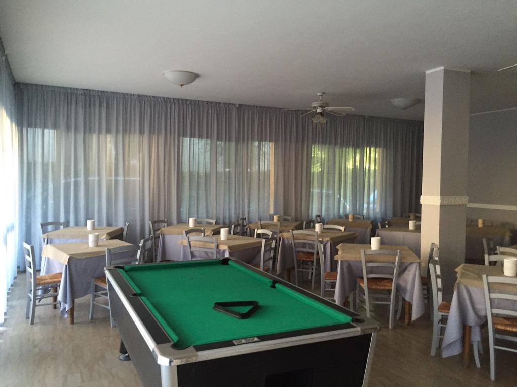 Hotel Ancora Cesenatico Extérieur photo
