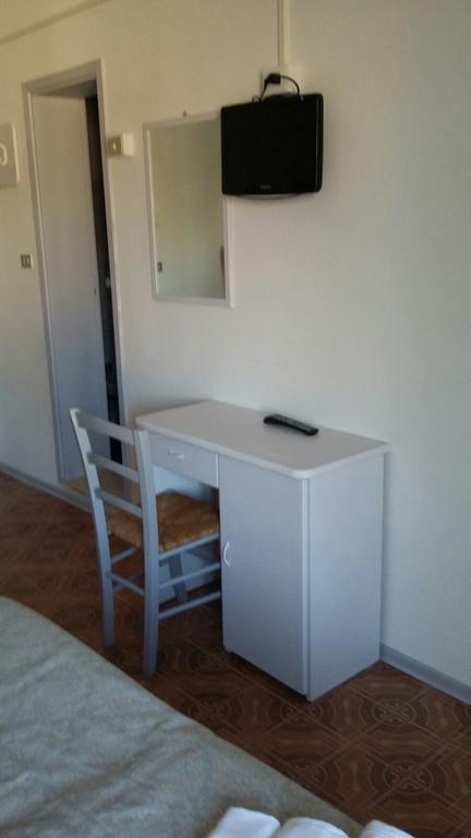 Hotel Ancora Cesenatico Extérieur photo